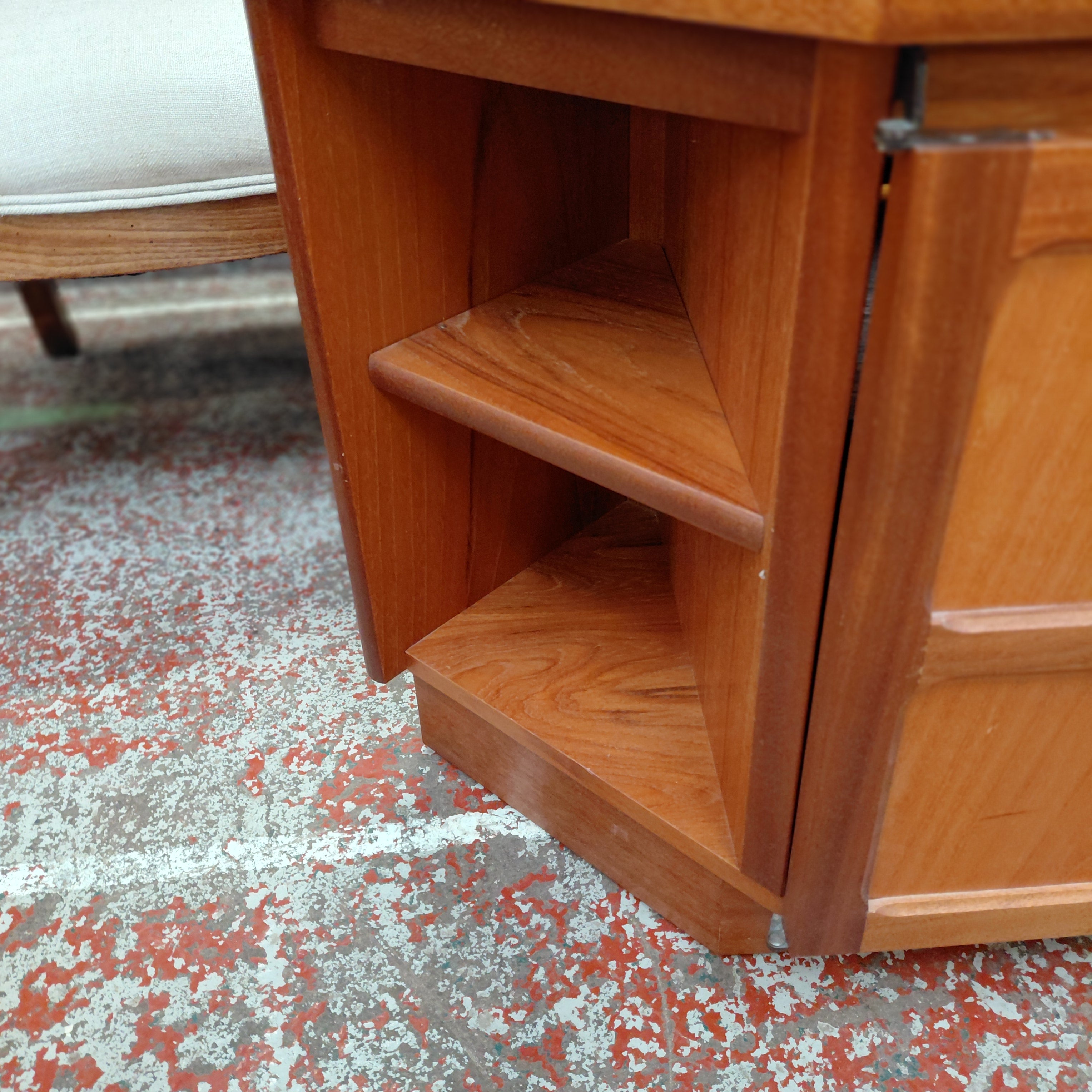 Tv Cabinet