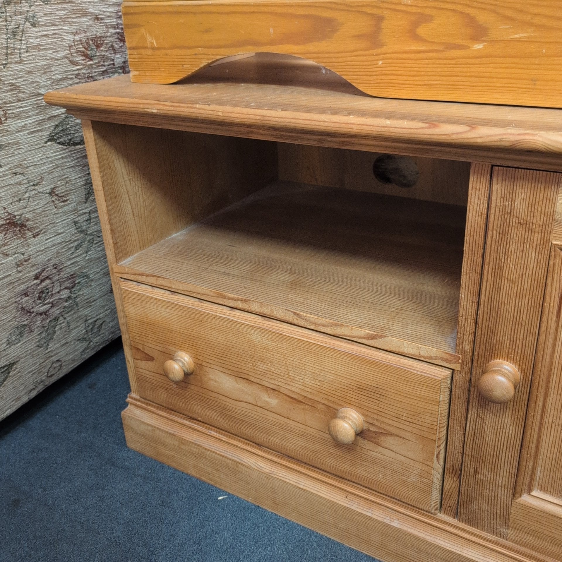 TV Unit
