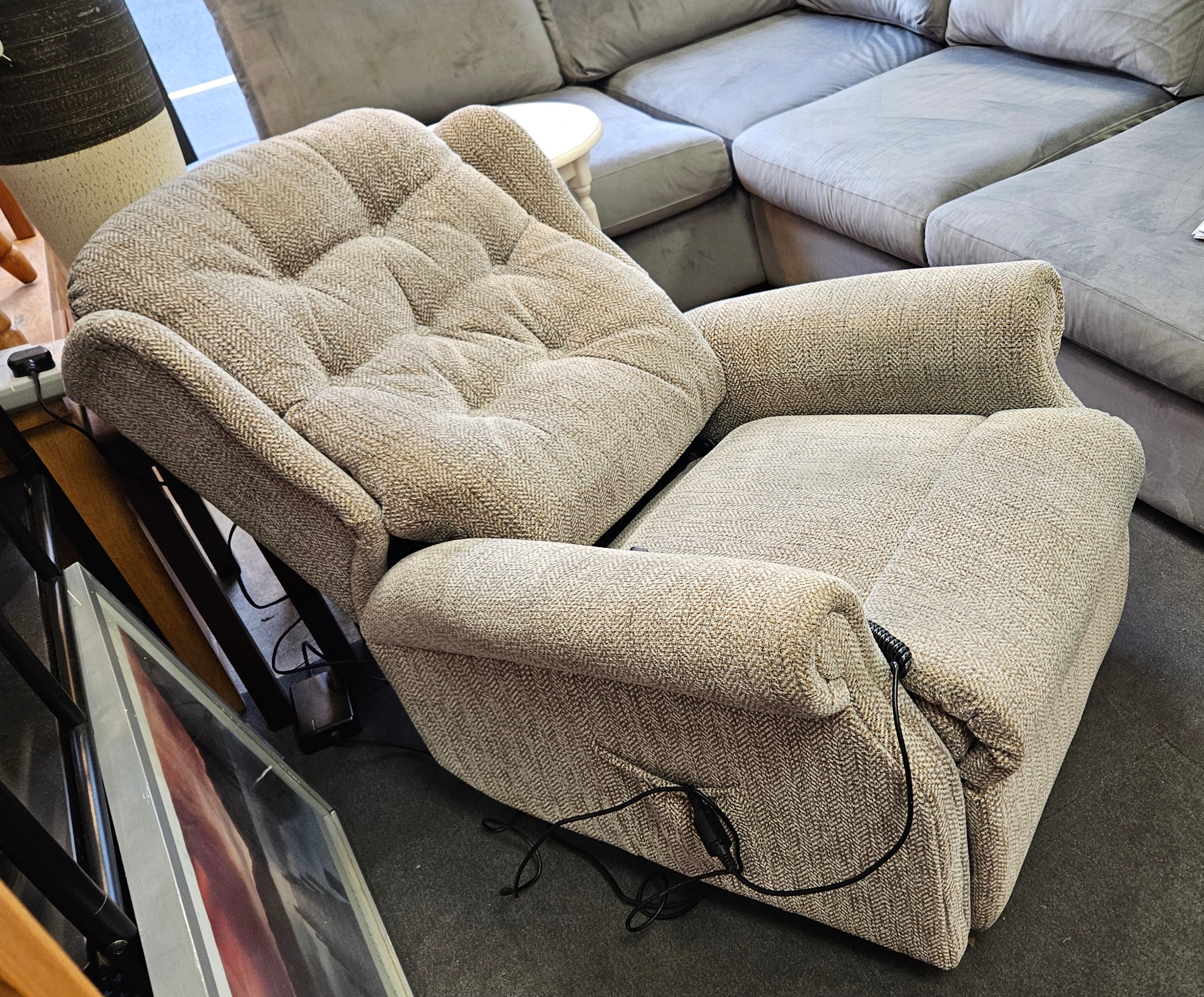 Rise & Recline Chair