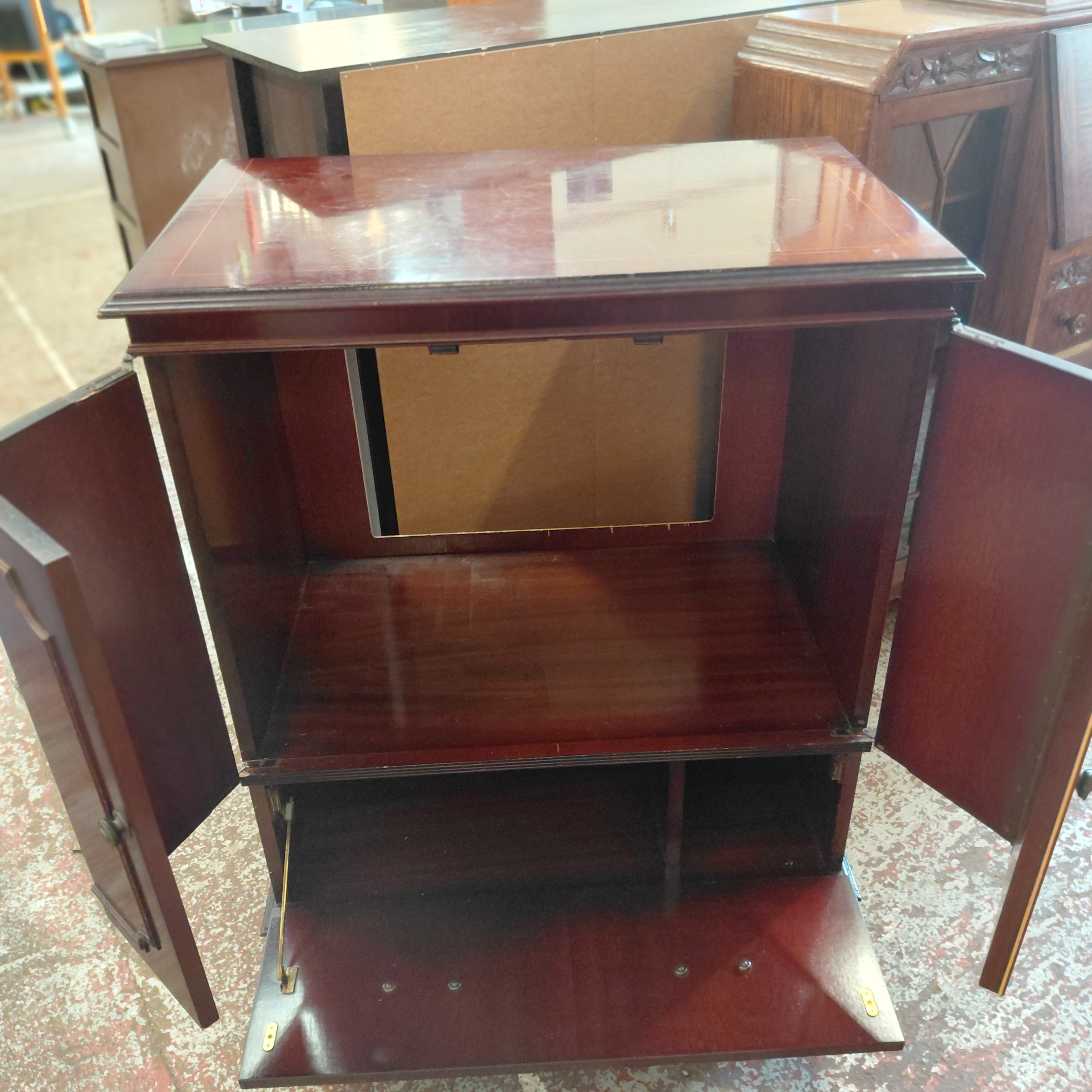 Tv Cabinet