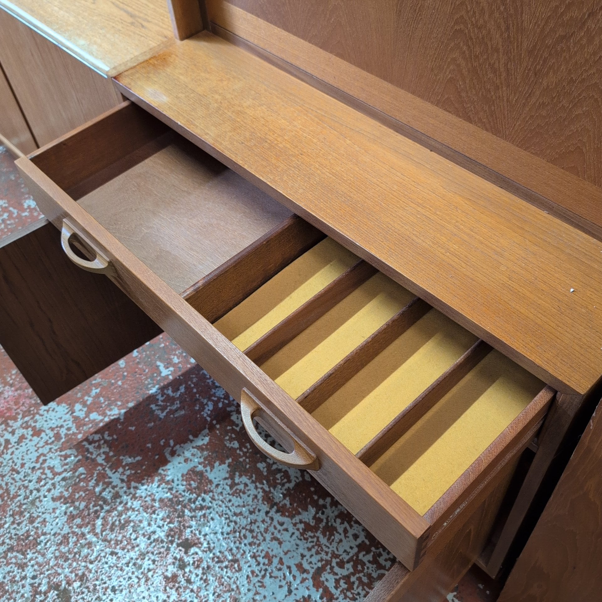 Wall Unit