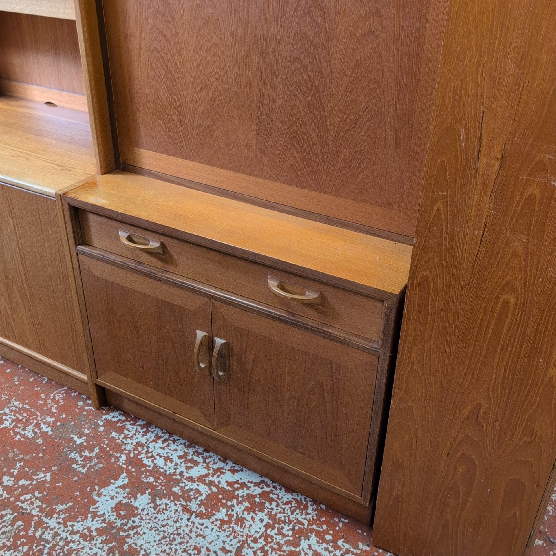 Wall Unit
