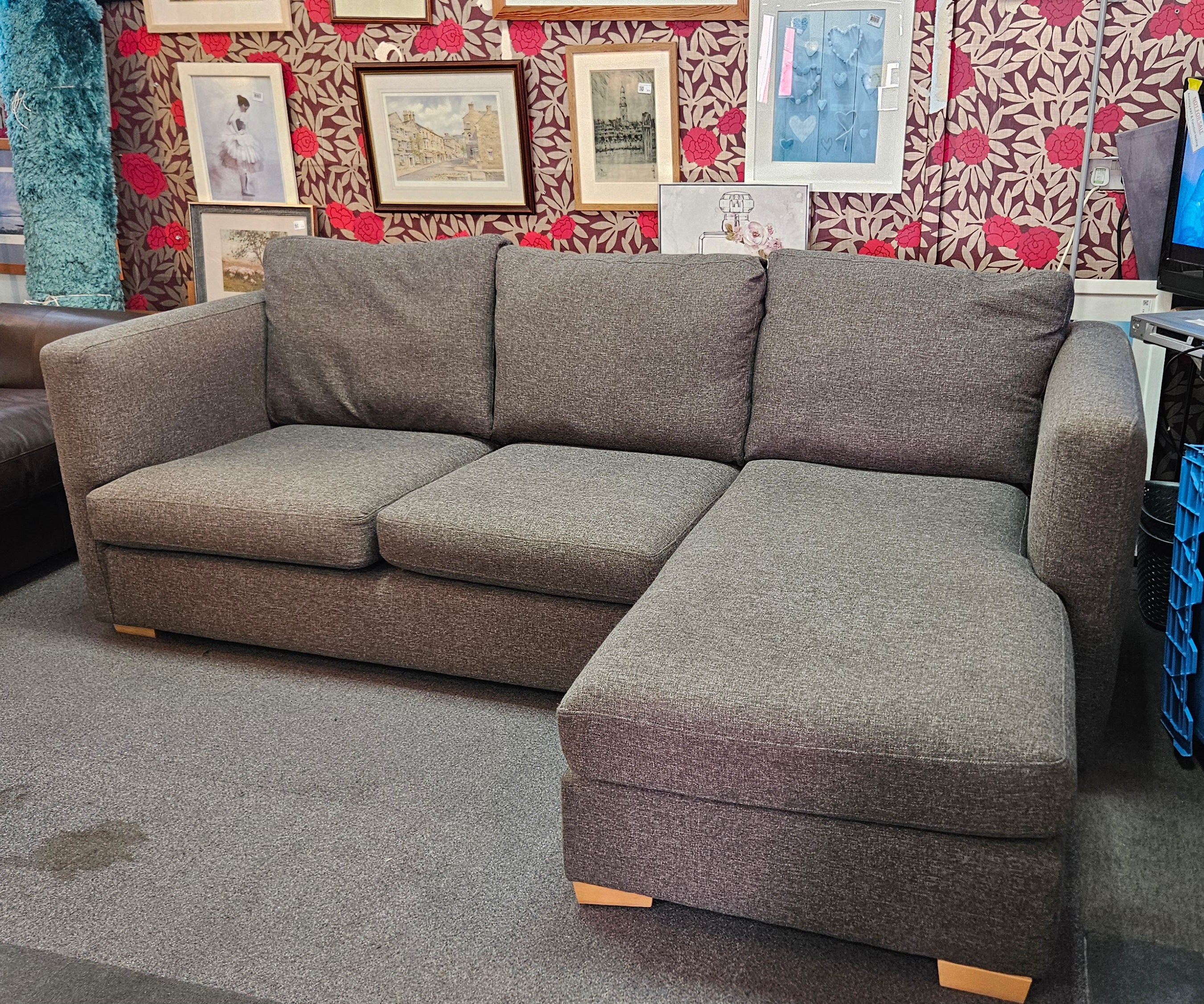 Corner sofa