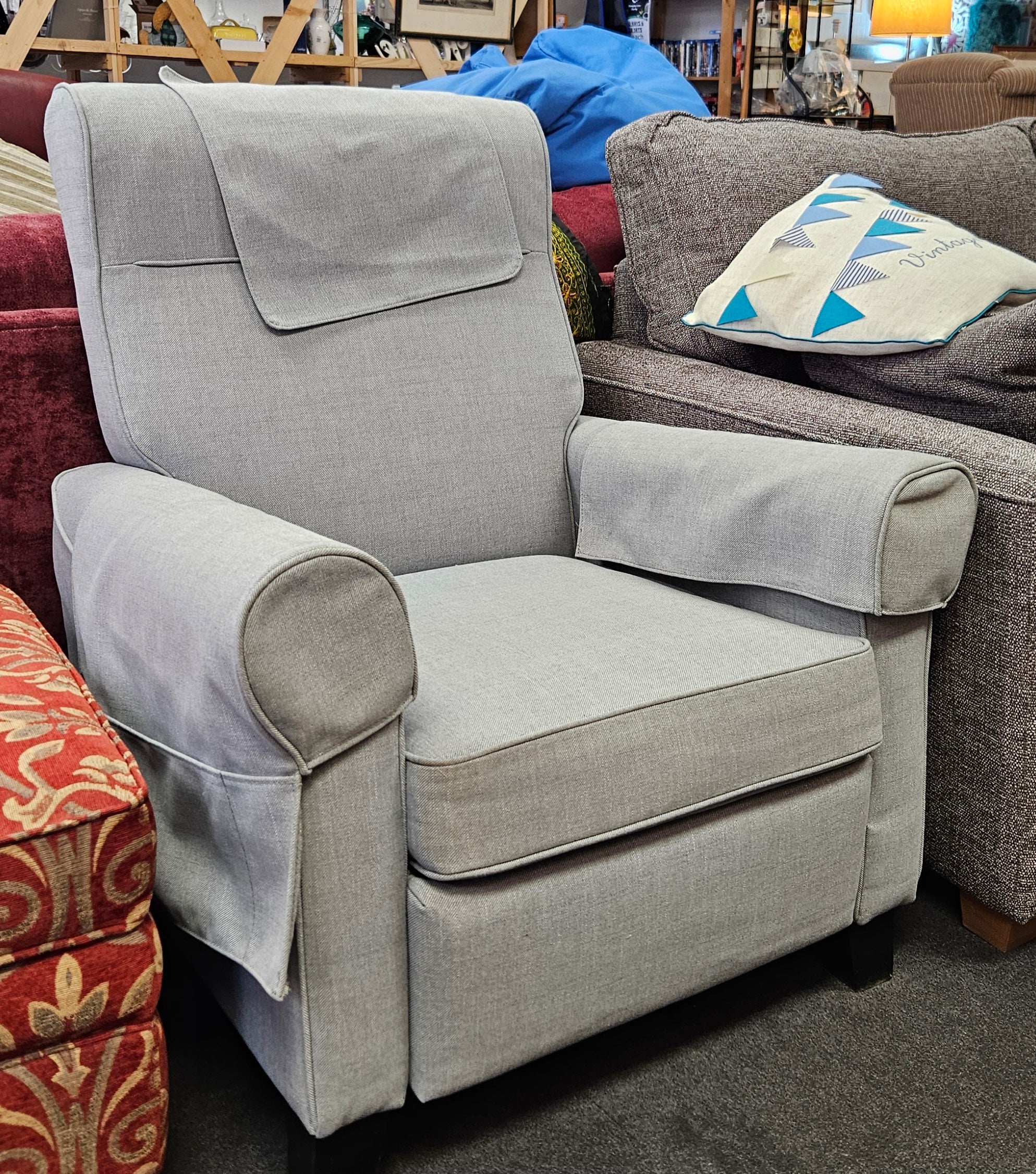 Reclining chair