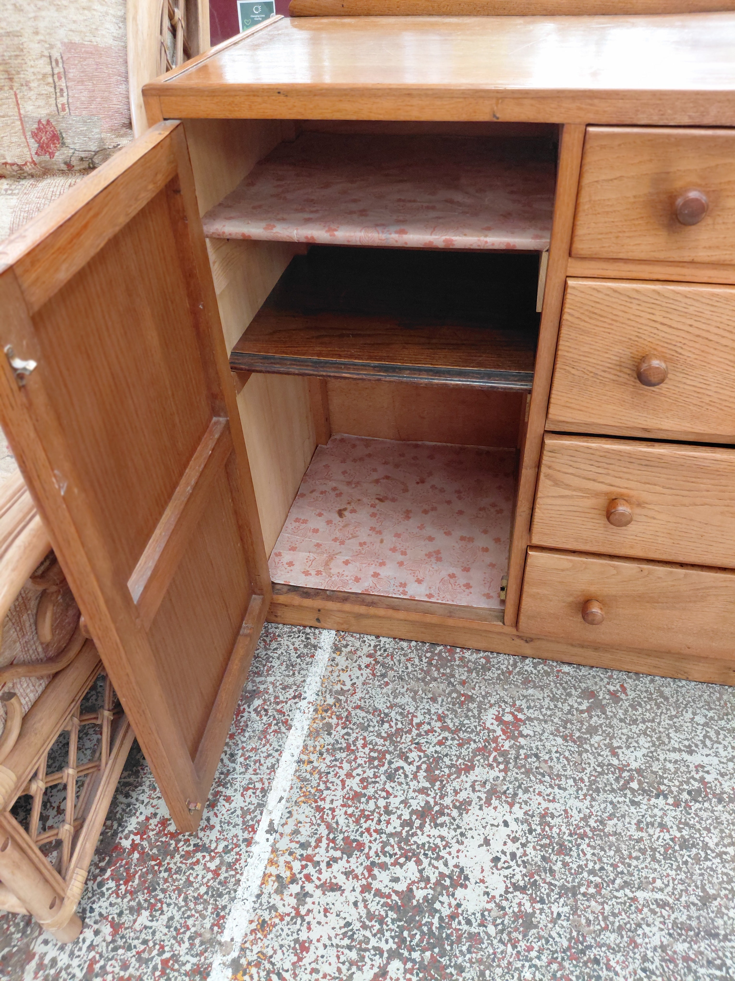 Sideboard