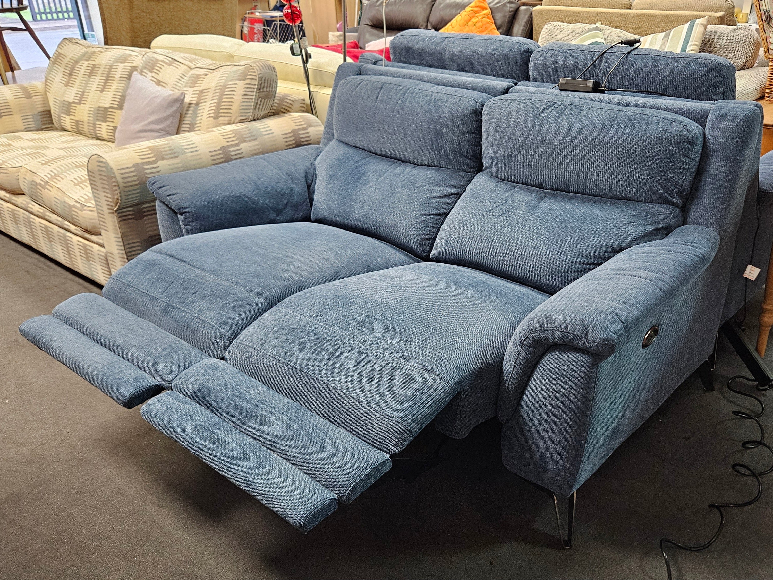 Electric reclining sofa