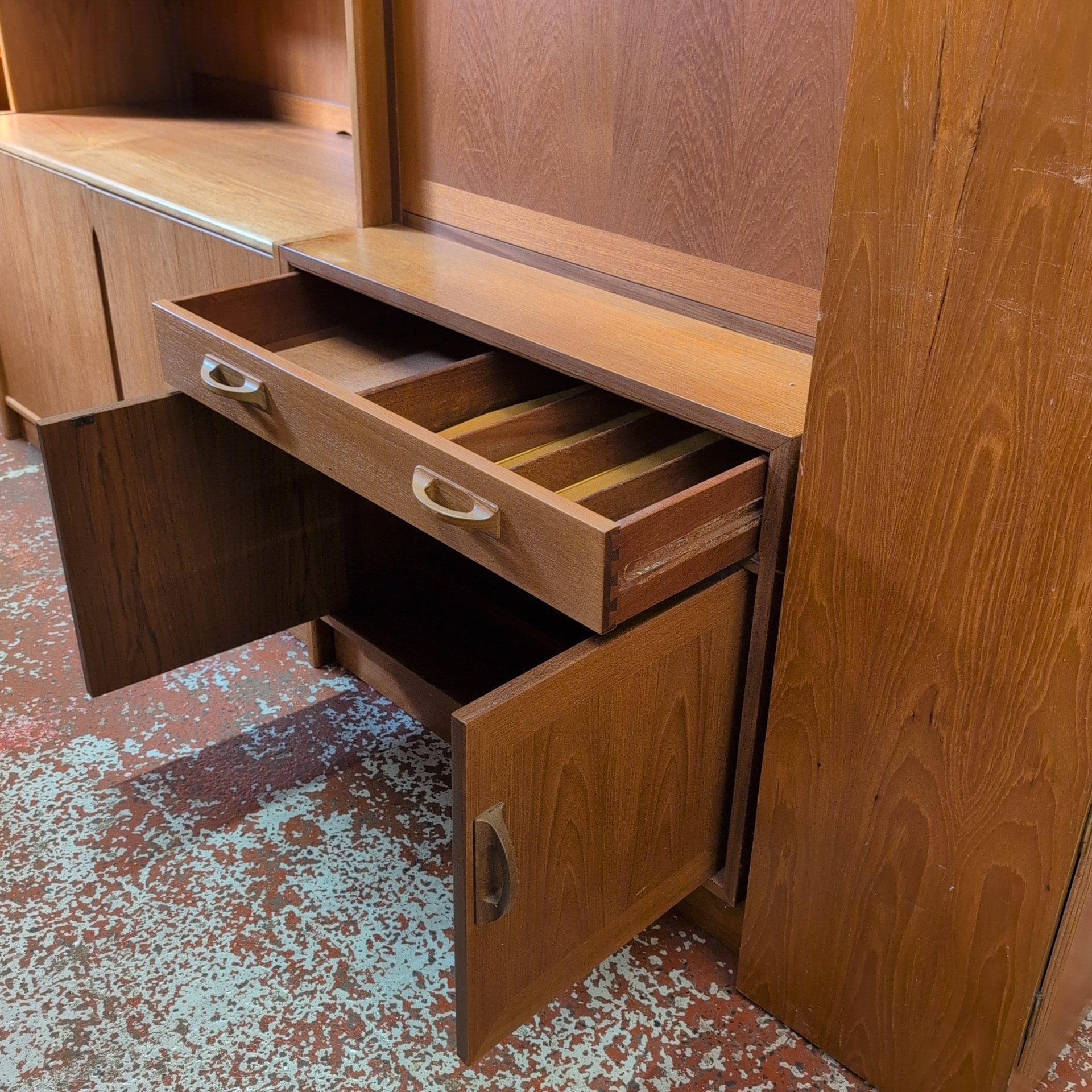 Wall Unit