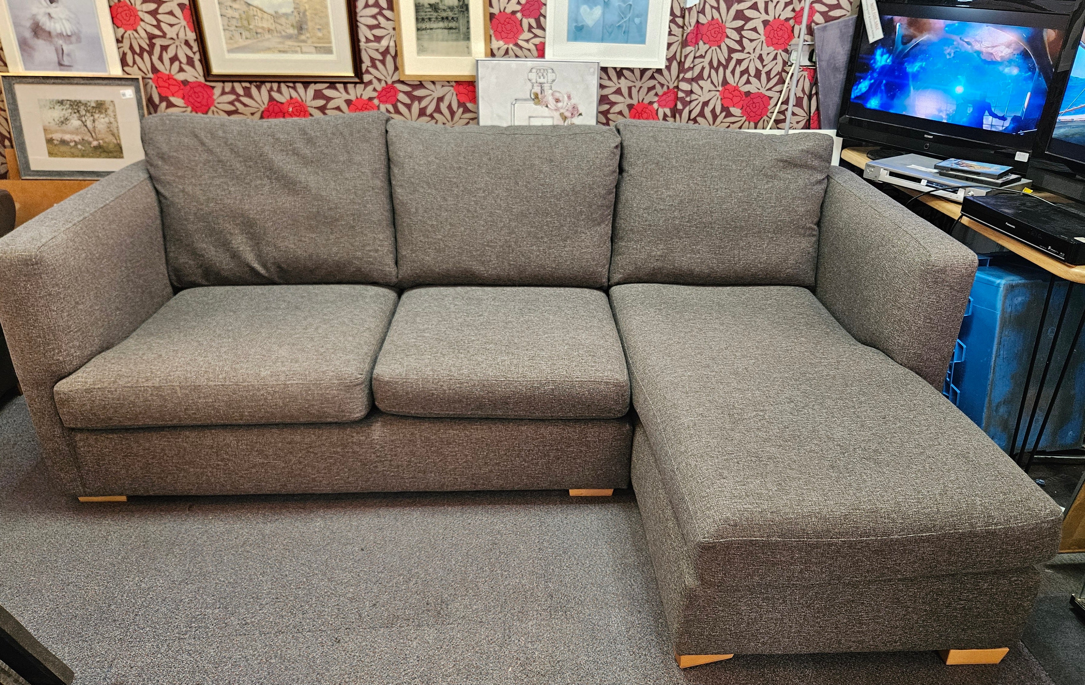 Corner sofa