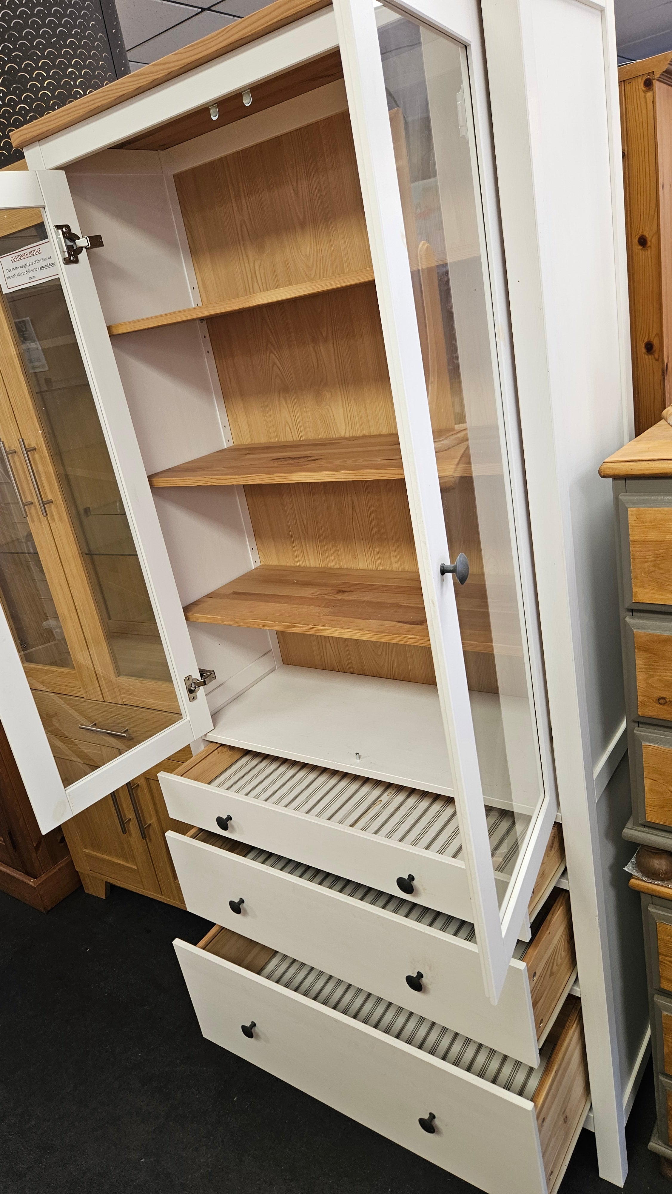 White display unit