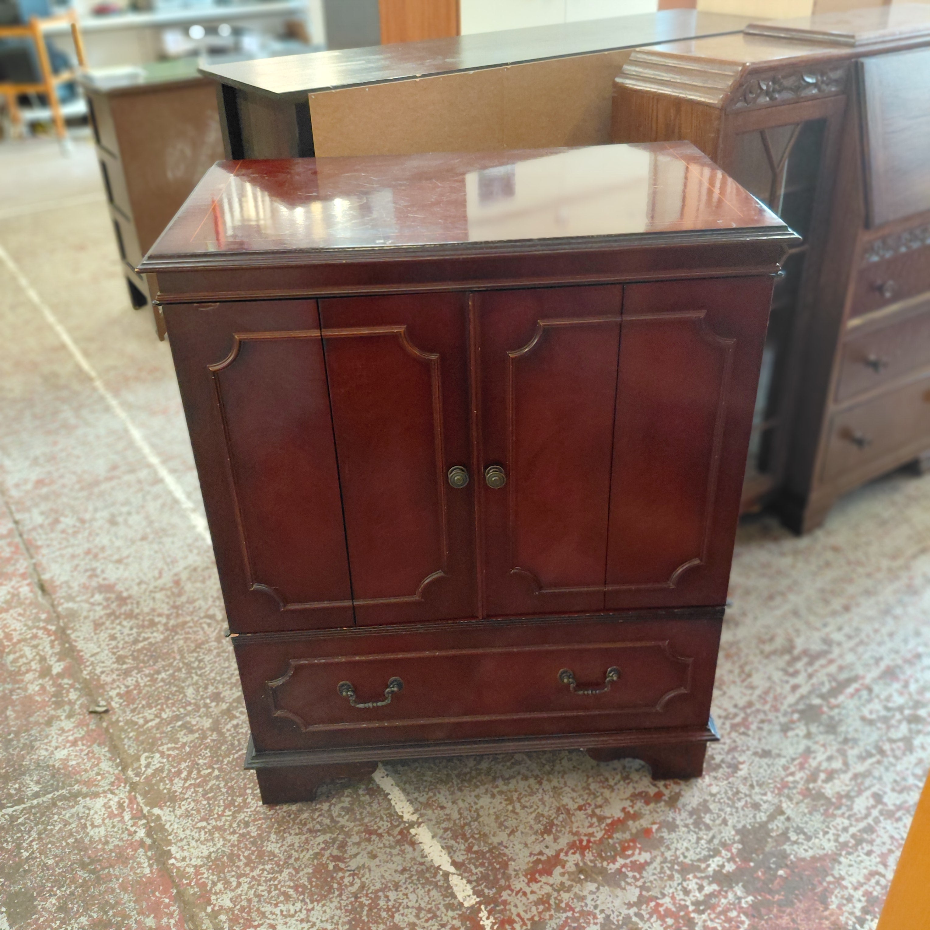 Tv Cabinet