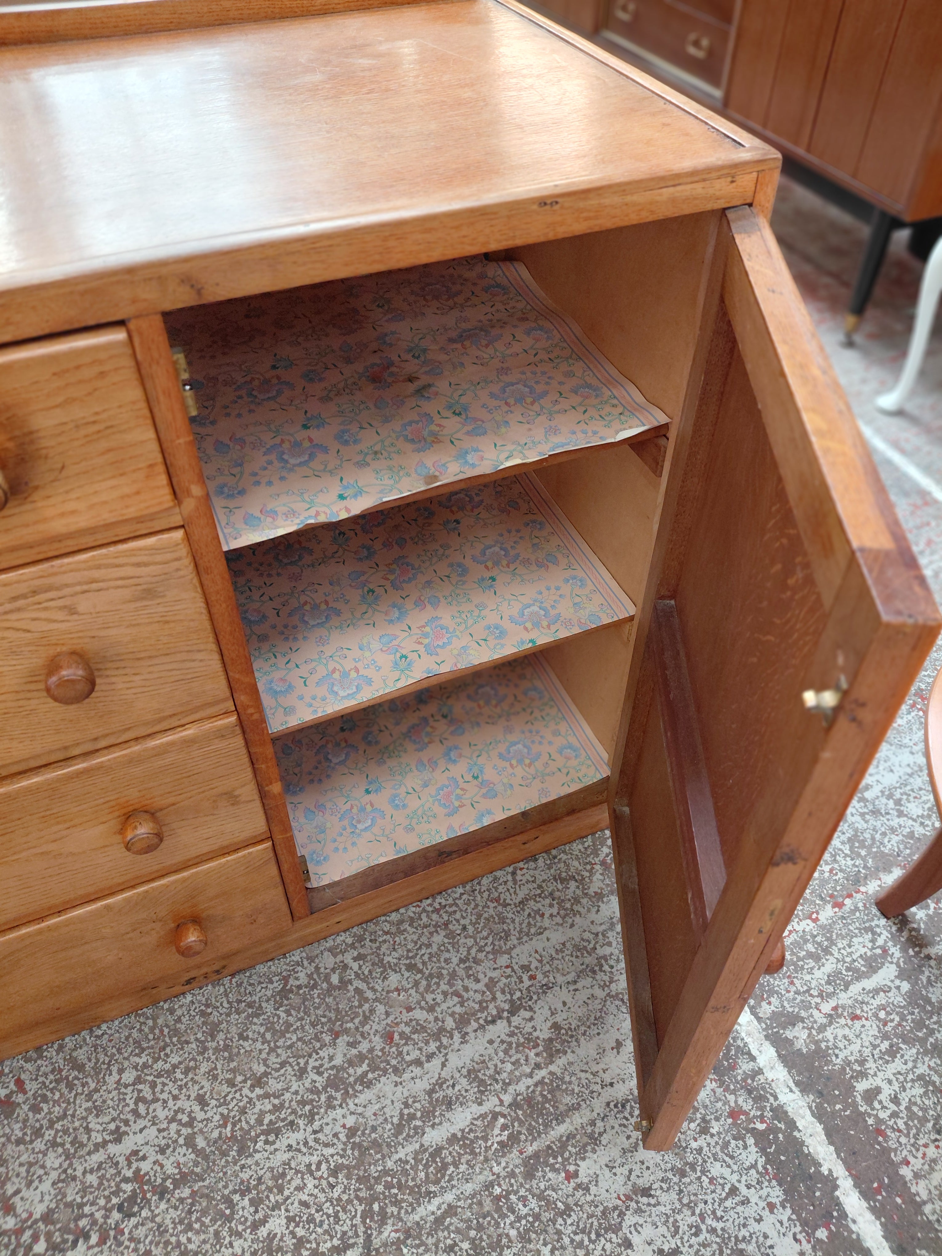 Sideboard