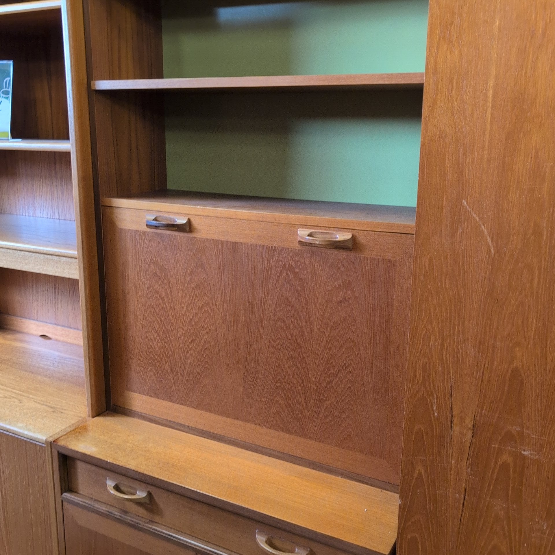 Wall Unit