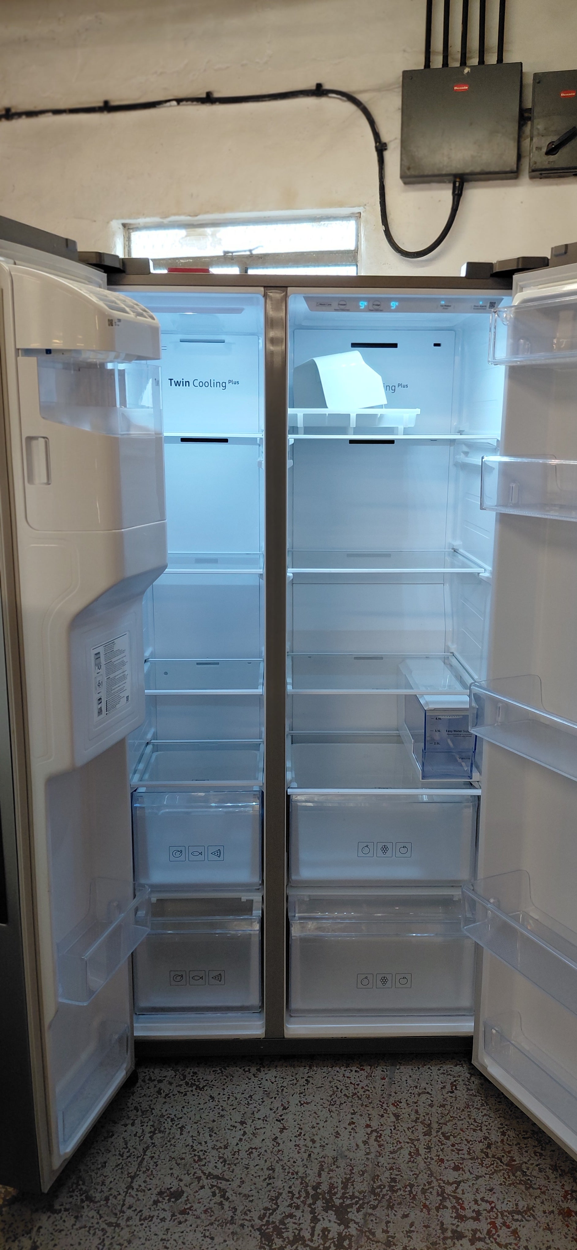 Samsung American Style Fridge Freezer