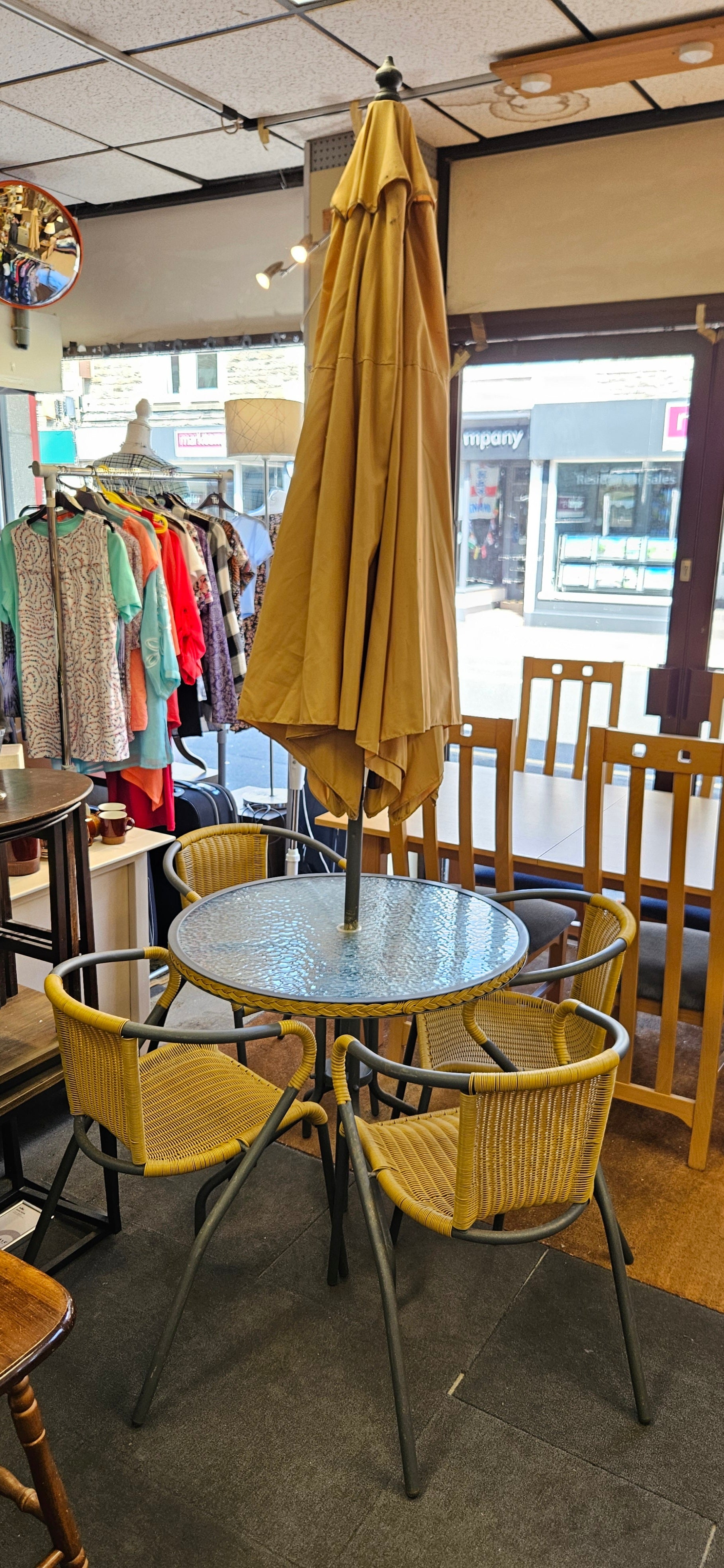 Patio set