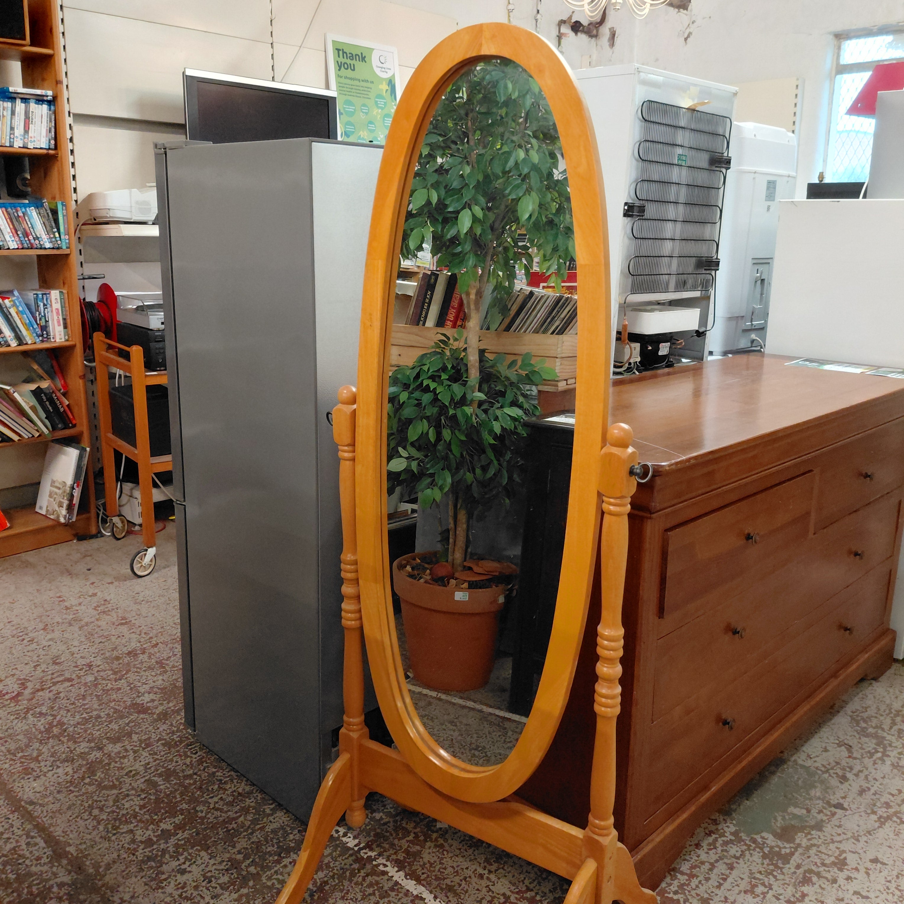 Upright Mirror