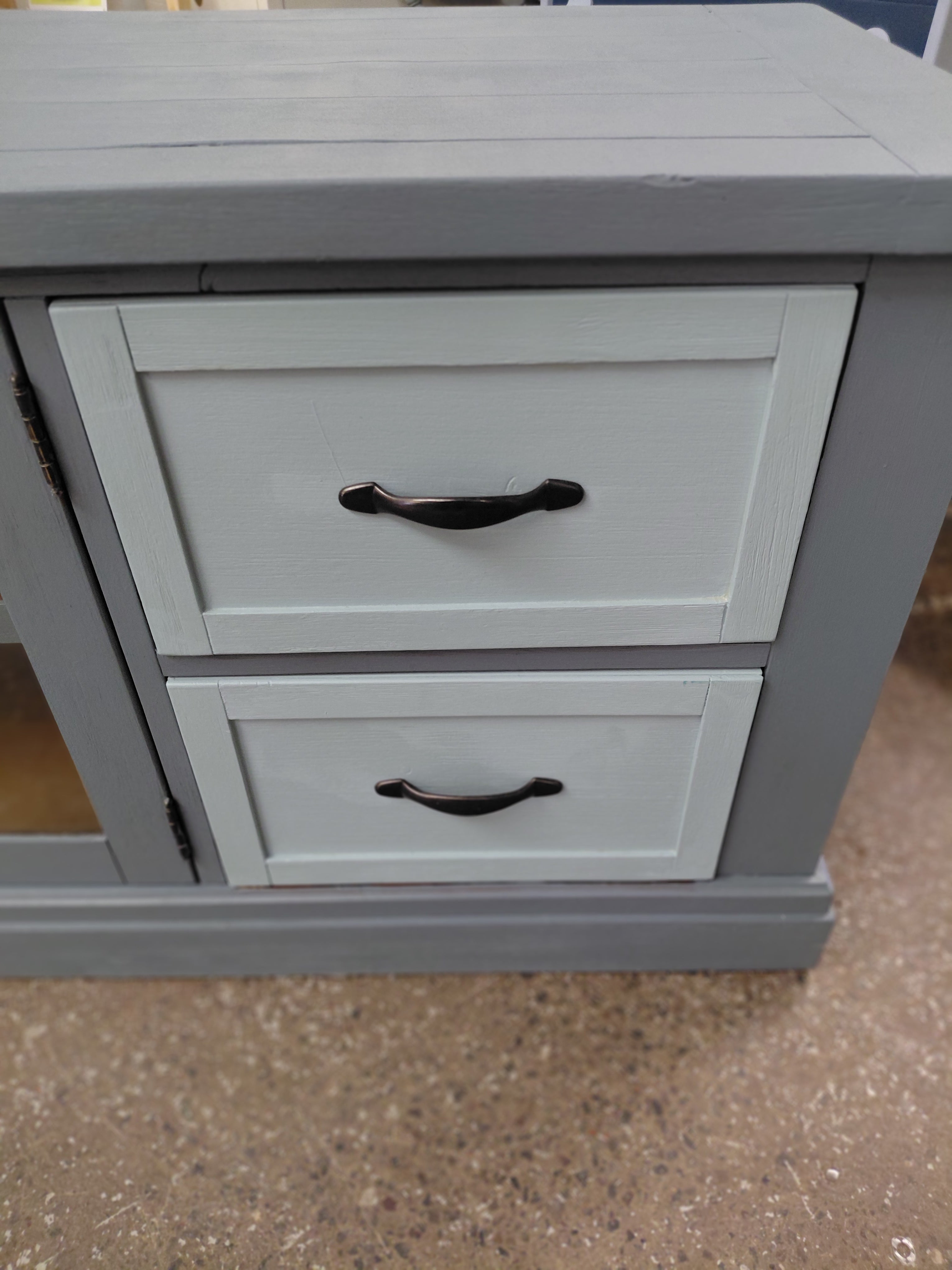 TV Unit