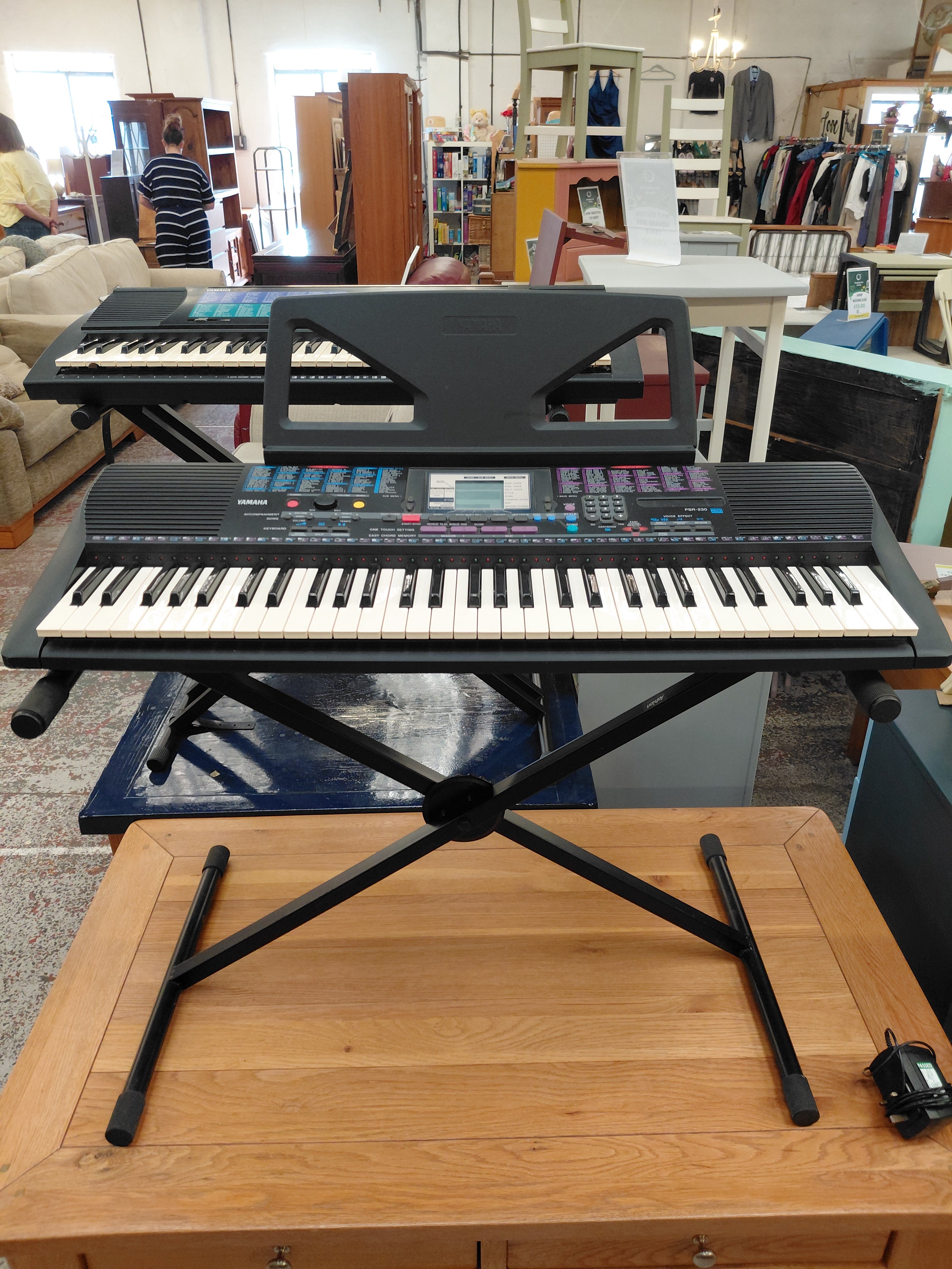 Yamaha psr-230 Keyboard