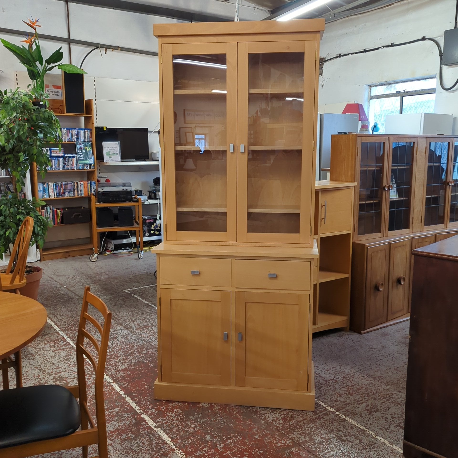 Wall Cabinet