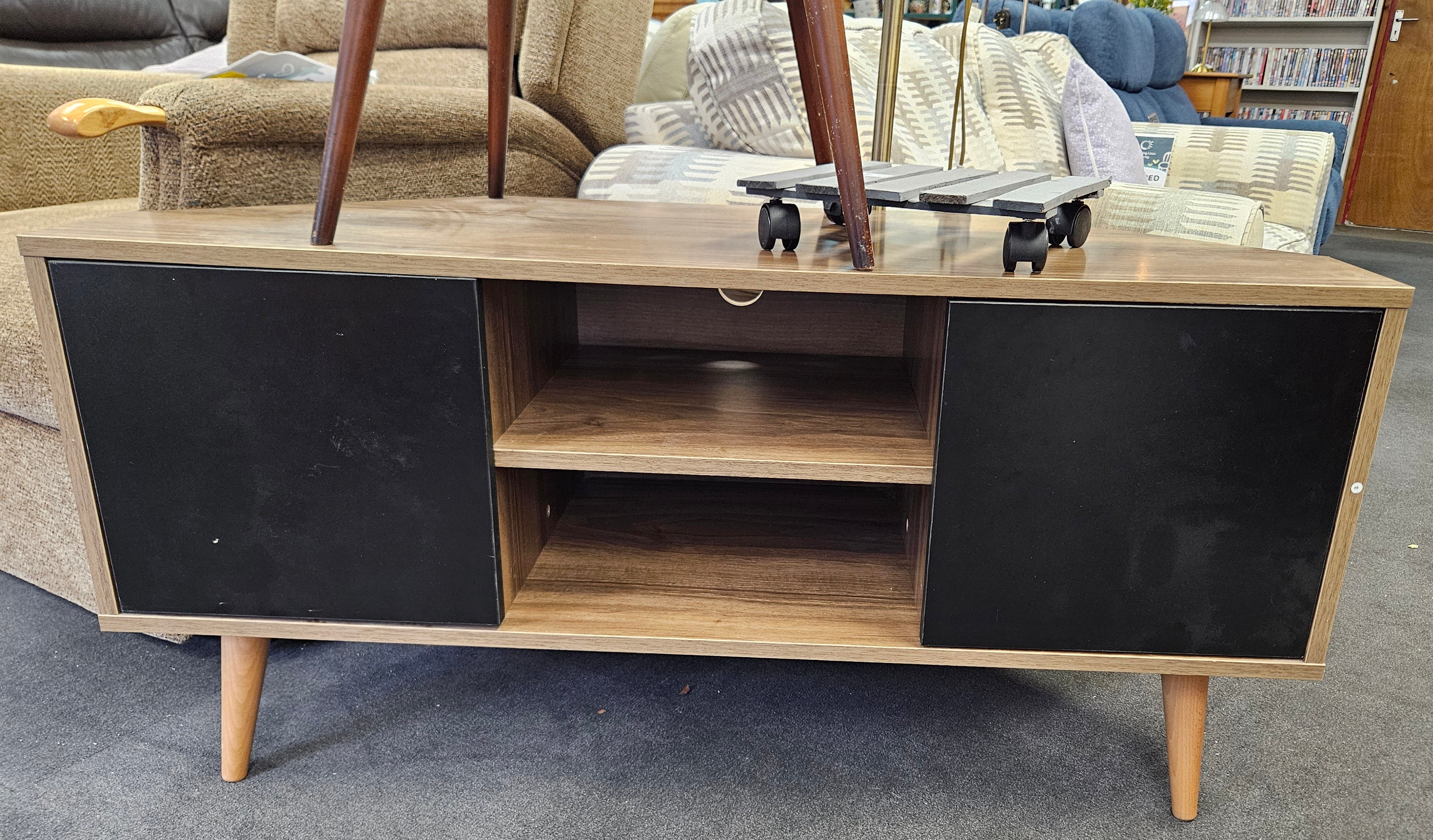Tv unit