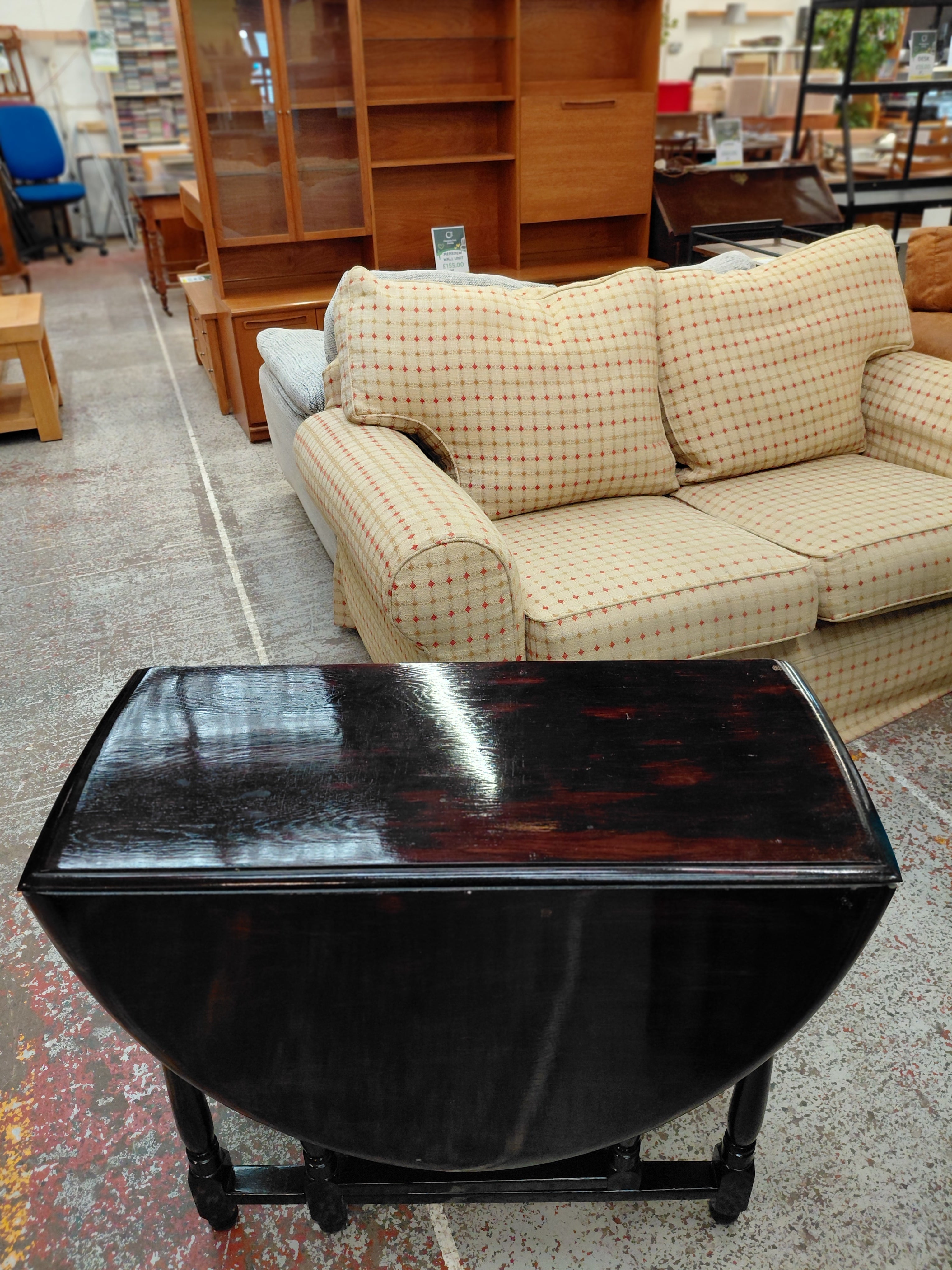 Drop Leaf Table